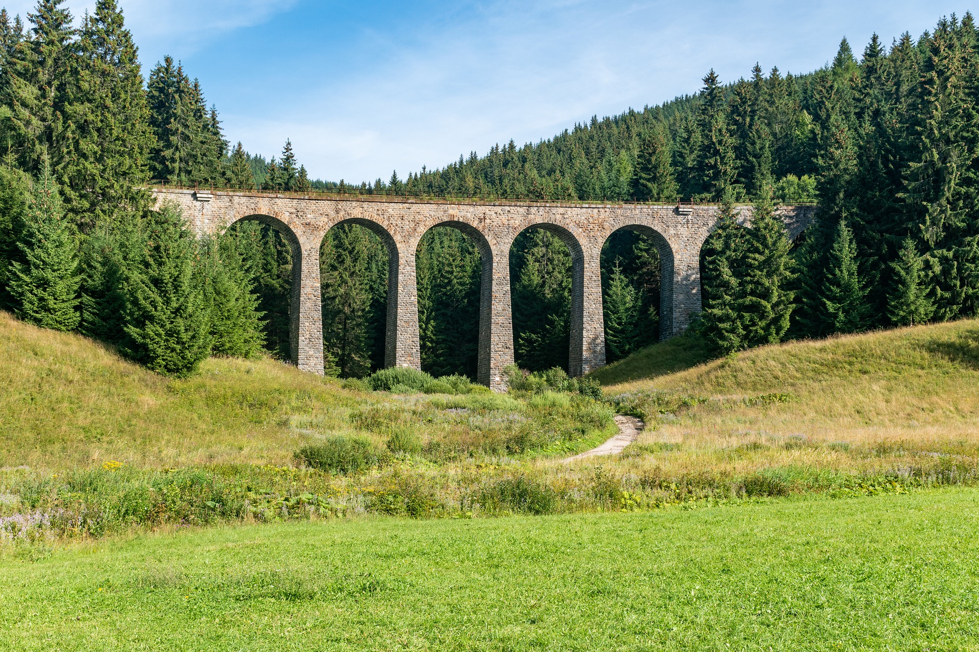 Chmarossky-viadukt-Xtrodinary